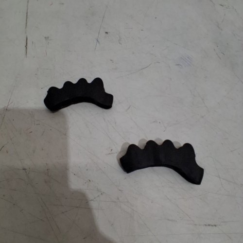 MOBILITY BUNIOUN CORRECTING TOE SPACERS - BLACK image 2