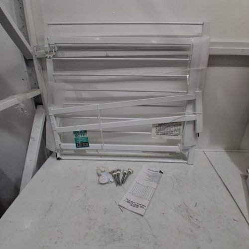 SUMMER INFANT EVERYWHERE EXTRA WIDE WALK-THROUGH SAFETY BABY GATE - 28.75"-39.75" X 30" - WHITE (MODEL: 33453Z) image 2