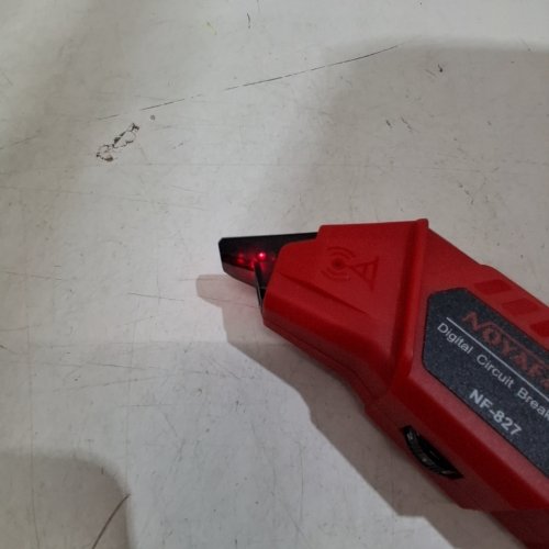 KLEIN TOOLS DIGITAL CIRCUIT BREAKER FINDER - RED - (MODEL:NF-827) image 2