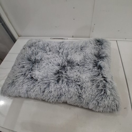 BEDFOLKS WATERPROOF WASHABLE PLUSH DOG CRATE BED - 23" X 18" - DARK GREY image 2