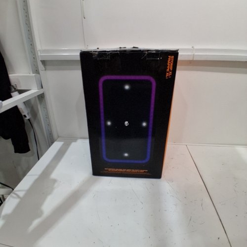 SKULLCANDY STOMP XL WIRELESS BLUETOOTH PARTY SPEAKER - INTEGRATED CARRY HANDLE​, IPX5 WATER RESISTANCE, 12-HOUR BATTERY LIFE - BLACK ORANGE (MODEL:2SKSK1851/4449801) image 6