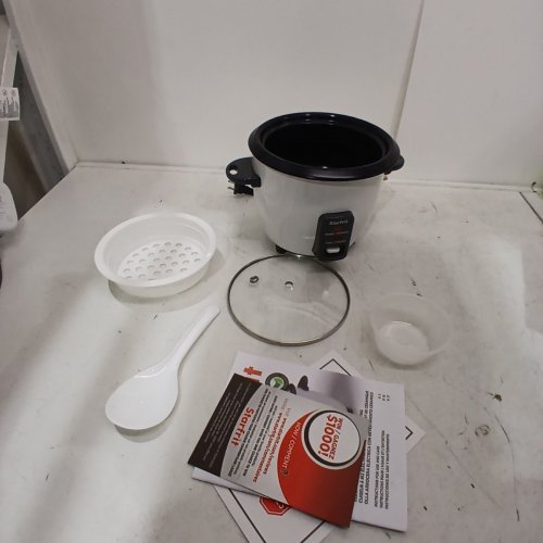 STARFRIT ELECTRIC RICE COOKER - 6 CUP CAPACITY - WHITE (MODEL: 024734) image 3