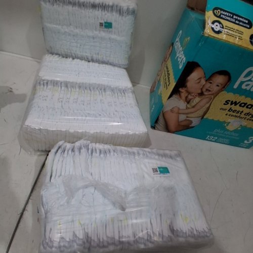 132PK PAMPERS SWADDLERS DIAPERS - SIZE 3 (1326LB) image 2