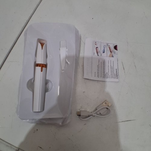 FLAWLBSS EYEBROW HAIR REMOVER - WHITE AND ROSE GOLD image 3