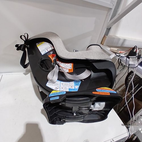 GRACO EXTEND2FIT CONVERTIBLE CAR SEAT - 4-65LB CAPACITY - ASHTEN GREY (MODEL : 2235796) image 5