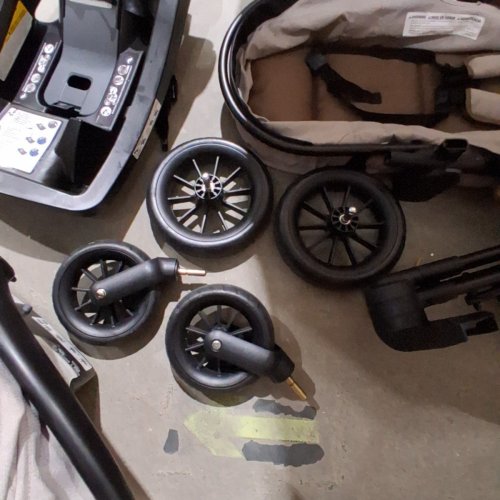 EVENFLO PIVOT MODULAR TRAVEL SYSTEM WITH LITEMAX INFANT CAR SEAT COMBO - DESERT TAN (MODEL: TS100412477C) image 5