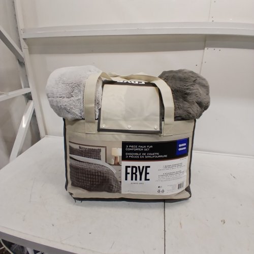 3PC FRYE FAUX FUR COMFORTER SET - QUEEN - GREY (MODEL: 1796287) image 2