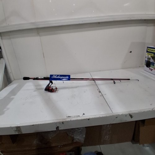 SHAKESPEARE NAVIGATOR SPIN CAST ROD AND REEL COMBO - 6FT - RED/BLACK - (MODEL: ‎NAVI6030SPCBO) image 2