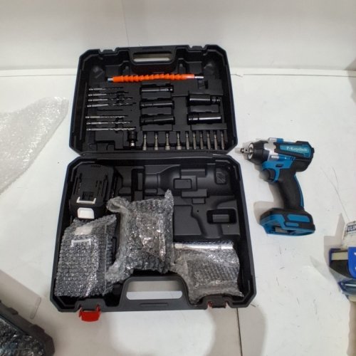 P-KOYEBOLT CORDLESS HIGH TORQUE IMPACT WRENCH KIT WITH 2 BATTERIES- 21 V, 2300 RPM - TEAL AND BLACK image 3