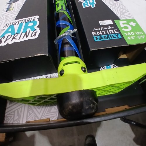 VURTEGO SLINGSHOT POGO STICK - MAX 180LBS - GREEN, BLUE AND BLACK image 3