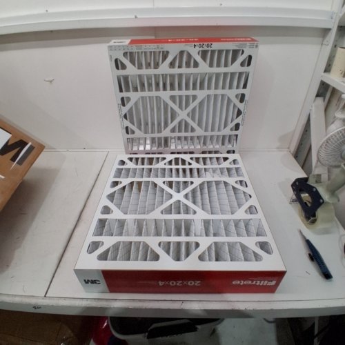 2PK 3M FILTRETE MICRO ALLERGEN DEFENSE MERV 11 FURNACE AIR FILTERS - 20" X 20" X 4" - RED/WHITE image 2