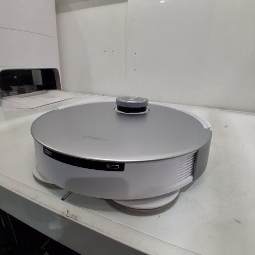 ECOVACS DEEBOT TEO OMNI ROBOT VACUUM/MOP COMBO WITH SELF-EMPTYING STATION, AUTO-WASH/REFILL & 3D MAPPING - APP/WIFI ENABLED - WHITE (MODEL: DLX23) image 3