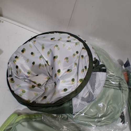 BABY MOOV AQUANI FOLDABLE BABY BEACH TENT - GREEN/GRAY - (MODEL: A035221_US) image 3