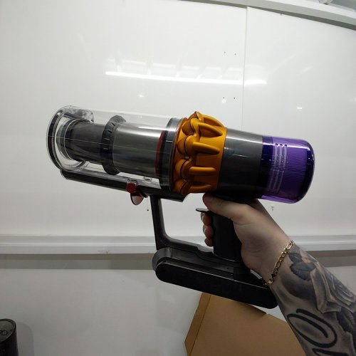 DYSON V15 DETECT PLUS CORDLESS MULTI-PURPOSE VACUUM CLEANER WITH ATTACHMENTS - GREY (MODEL: SV47) image 3