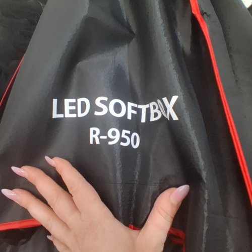 GSKAIWEN OCTAGONAL PARABOLIC PHOTOGRAPHY SOFTBOX LIGHTING KIT WITH HONEYCOMB GRID - 110W - 37.5"W / 31" - 78.5"H - BLACK (MODEL: R-950) image 3