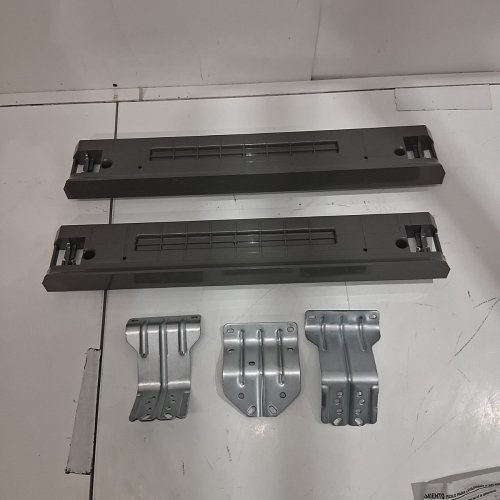 SAMSUNG WASHER STACKING KIT COMPATIBLE FOR SAMSUNG WASHER & DRYER KIT, 27" (MODEL: SKK-8K) image 2