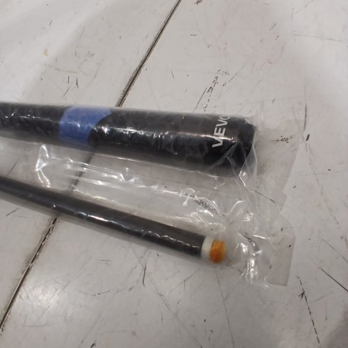 2PC CARBON FIBER SCREW-IN BILLIARDS STICK POOL CUE - 58" - BLUE/BLACK (MODEL: ‎YF-Q2) image 3