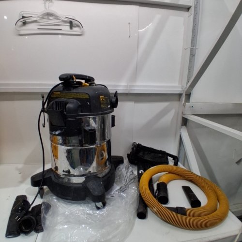 DEWALT STAINLESS STEEL WET/DRY VACUUM - 10GALLON - BLACK/CHROME (MODEL: DXV10SA) image 3