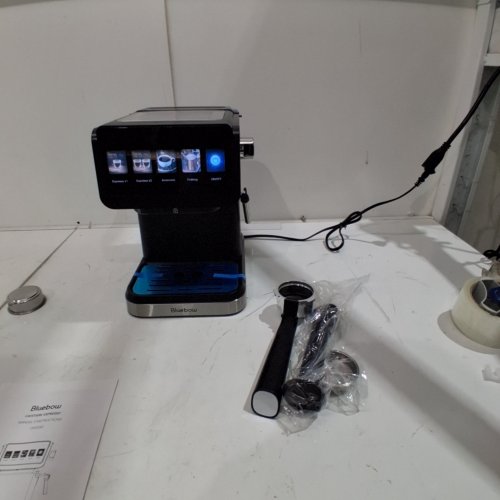 BLUEBOW COFFEE/ESPRESSO MACHINE WITH MILK FROTHER STEAM WAND- 120 V 1050W - BLACK (MODEL: CM3160) image 2