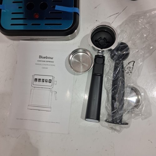 BLUEBOW COFFEE/ESPRESSO MACHINE WITH MILK FROTHER STEAM WAND- 120 V 1050W - BLACK (MODEL: CM3160) image 5