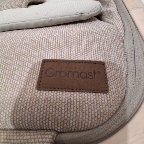 GROMAST 2-IN-1 BABY BOUNCER SEAT WITH 3 ADJUSTABLE BACKREST POSITIONS - BEIGE (MODEL: R1-CA) image 2