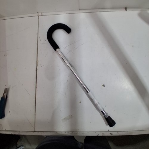 MEDLINE STANDARD ALUMINUM CROOK HANDLE CANE - 300LB MAX LOAD - CHROME / BLACK (MODEL: MDS86415CHR) image 3