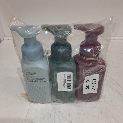 3 ASSORTED BATH & BODY WORKS GENTLE FOAMING HAND SOAP - CASHMERE BLANKET. CEDARWOOD FOREST & ROSEWOOD & SUEDE - 259 ML EACH image 2