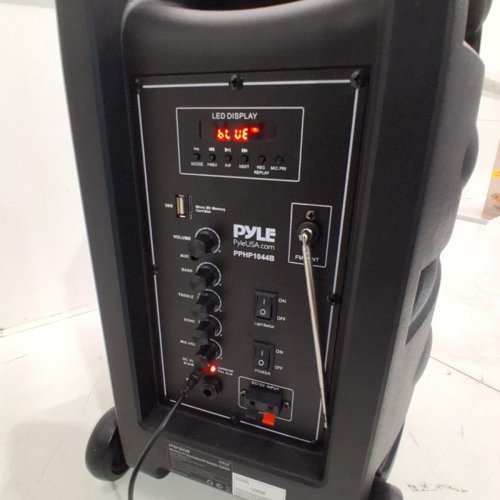 PYLE WIRELESS PORTABLE RECHARGEABLE BLUETOOTH PARTY SPEAKER -600W - BLACK (MODEL: PPHP1044B) image 4