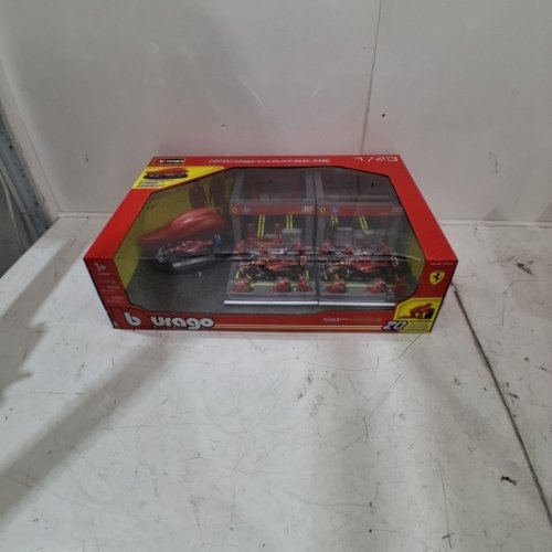 20PC BURAGO FERRARI FORMULA ONE DIECAST SET - 1/43 SCALE - RED SP11 / MV1 (MODEL: 1851433) image 2