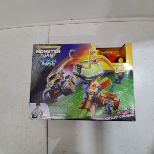 MONSTER JAM SMASH & BASH CRASH COURSE MONSTER TRUCK PLAYSET image 2