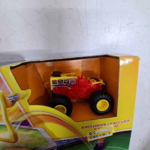 MONSTER JAM SMASH & BASH CRASH COURSE MONSTER TRUCK PLAYSET image 3