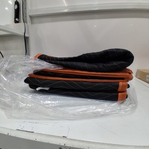 4PK QUILTED universal SEAT COVERS - BLACK AND ORANGE image 2