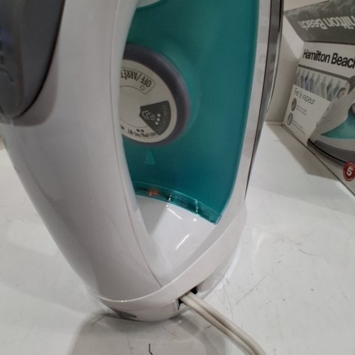 HAMILTON BEACH STEAM IRON STAINELESS STEEL SOLEPLATE - TEAL (MODEL:14212C) image 2
