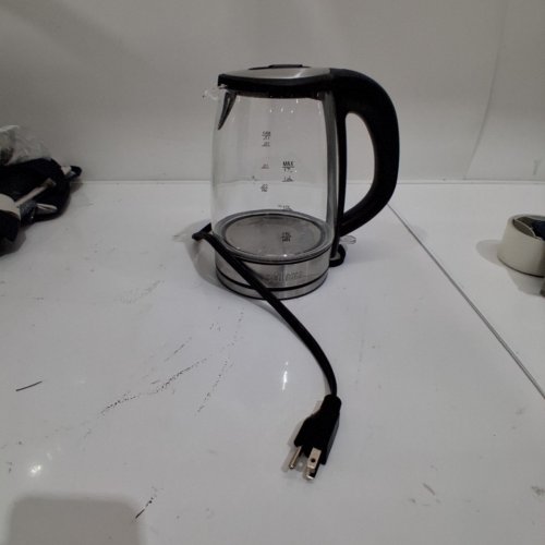 SALTON CORDLESS ELECTRIC KETTLE - 1.7L - STAINLESS STEEL/BLACK image 3