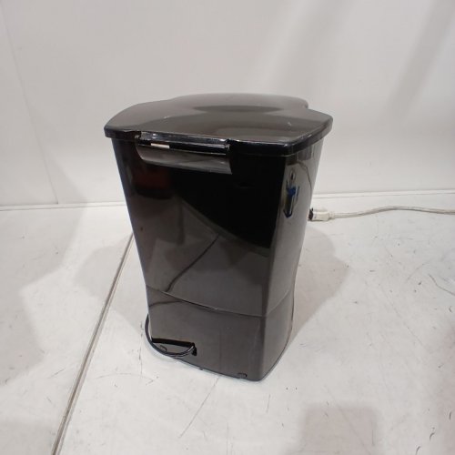 BLACK AND DECKER 12-CUP COFFEE MAKER WITH VORTEX TECHNOLOGY - BLACK (MODEL: CM1110BC) image 6