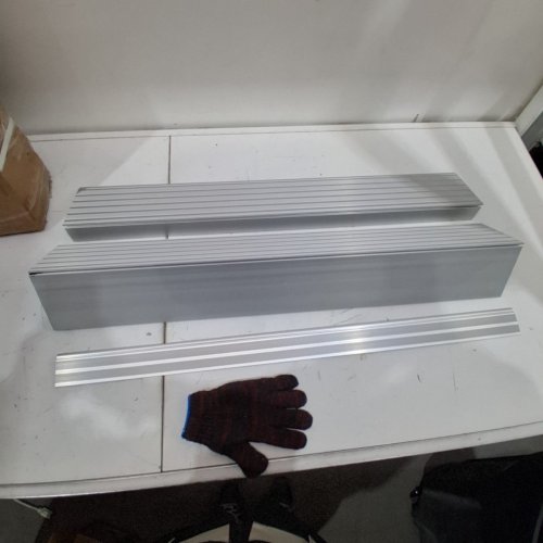 VEVOR THRESHOLD RAMP WITH 800LB LOAD CAPACITY - 2'' RISE - 34'' X 12'' (MODEL: LYIMV0) image 3