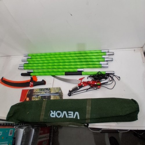 VEVOR LIGHTWEIGHT MANUAL EXTENDABLE POLE TREE PRUNER/POLE SAW- 3.87FT -27FT - GREEN - (MODEL: RUNZETOOL-GZJ-32G2) image 2