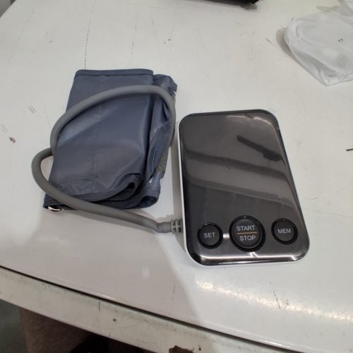 BLOOD PRESSURE MONITOR RECHARGEABLE MACHINE FOR HOME WITH ADJUSTABLE WRIST CUFF - 7" - 15" - BLACK / GREY (MODEL: C02B) image 3