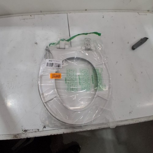 BEMIS PLASTIC ROUND TOILET SEAT - WHITE image 4