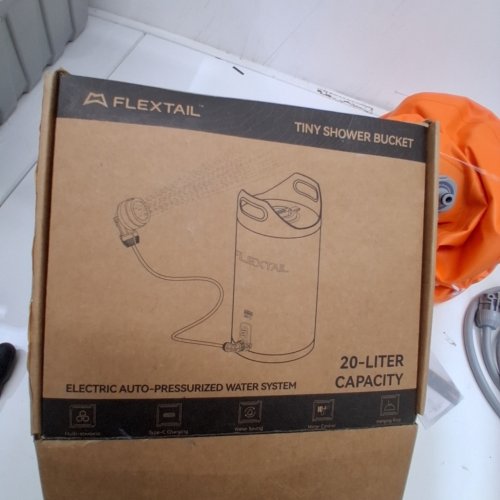 FLEXTAIL PORTABLE SHOWER BUCKET WITH BUILT-IN RECHARGEABLE PUMP - 20L CAPACITY - ORANGE image 3