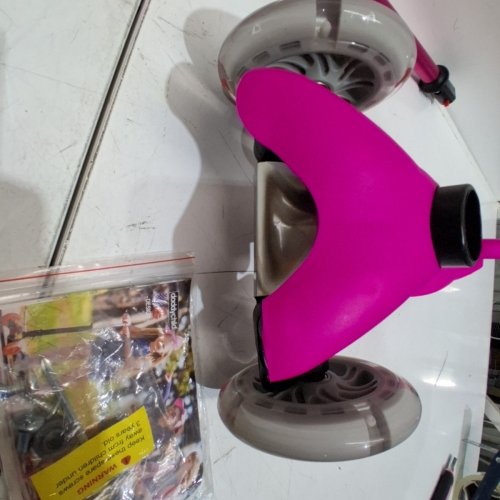 DADDYCHILD 3-WHEEL KICK SCOOTER FOR KIDS 4 HEIGHT ADJUSTMENT - 25.5" TO 33" - PINK - S909 image 3
