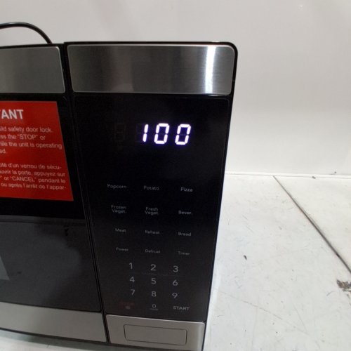 FRIGIDAIRE MICROWAVE OVEN - 0. 9CU.FT - 900W - STAINLESS STEEL (MODEL: EMW959-C) image 2