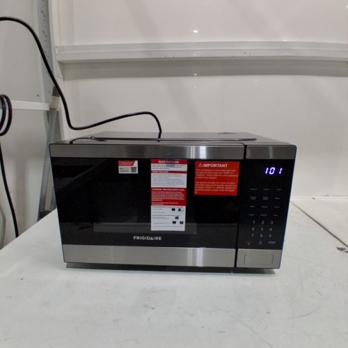 FRIGIDAIRE MICROWAVE OVEN - 0. 9CU.FT - 900W - STAINLESS STEEL (MODEL: EMW959-C) image 4