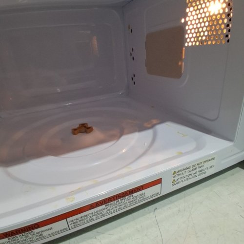 FRIGIDAIRE MICROWAVE OVEN - 0. 9CU.FT - 900W - STAINLESS STEEL (MODEL: EMW959-C) image 5