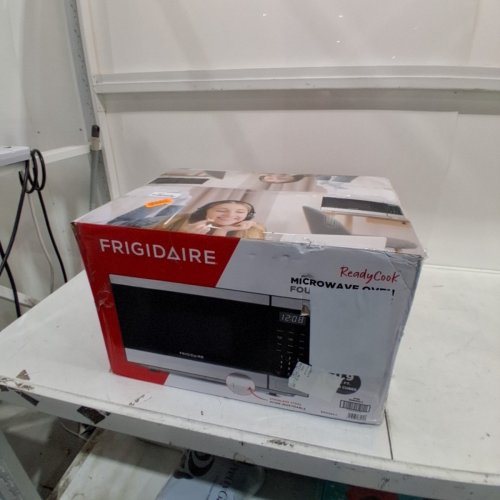 FRIGIDAIRE MICROWAVE OVEN - 0. 9CU.FT - 900W - STAINLESS STEEL (MODEL: EMW959-C) image 6