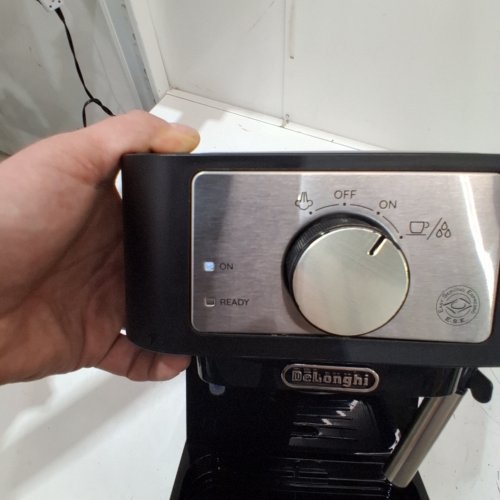 DELONGHI STILOSA ESPRESSO AND CAPPUCCINO MAKER - BLACK/STAINLESS STEEL - (EC260BK) image 2
