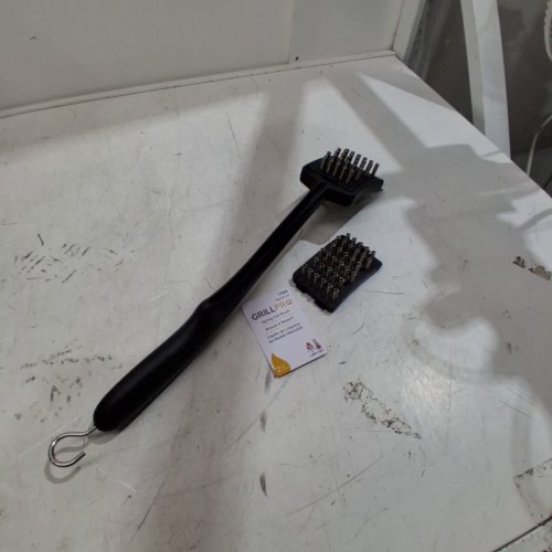 2PC GRILLPRO SPRING COIL GRILL BRUSH - 18" - BLACK (MODEL: 77900) image 2