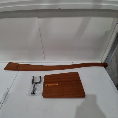 DIDA ACOUSTIC WOODEN GUITAR STAND - 38" - BROWN image 3
