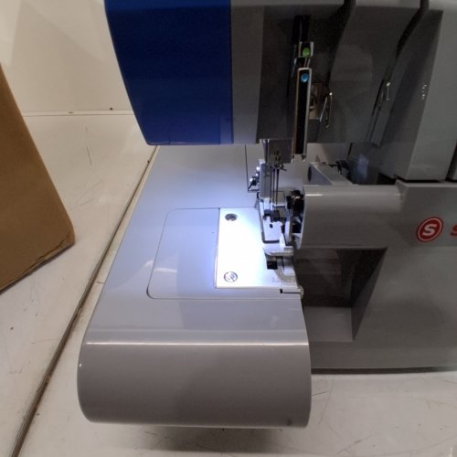 SINGER X5004-HD METAL FRAME SERGER AND OVERLOCK MACHINE - GREY/BLUE - (MODEL: X5004-HD) image 2