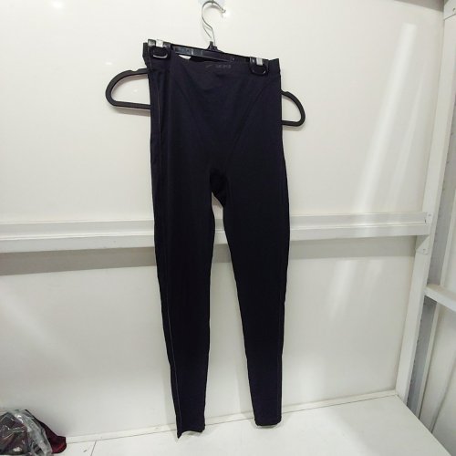 NIKE X SKIMS WEIGHTLESS LAYERS V-PANEL LEGGINGS - SMALL - OBSIDIAN (STYLE: PT-LEG-8361W) image 2